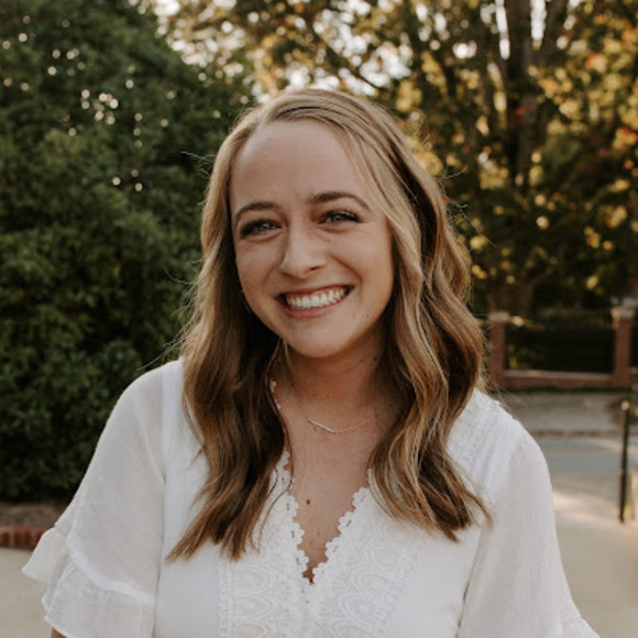 Meet your Posher, Emma - Picture 1 of 1